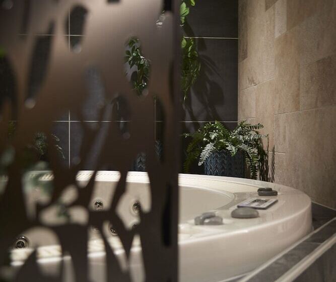 酒店 Grand Hôtel Du Luxembourg & Spa