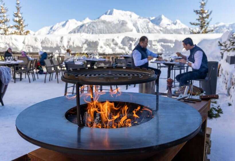 Отель Grand Hôtel Courchevel 1850