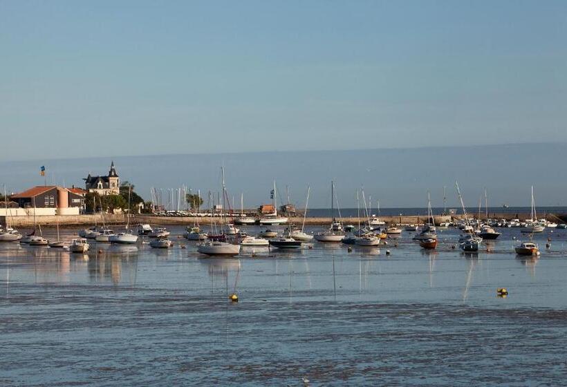 בית מלון כפרי Grand Hôtel Des Bains Spa