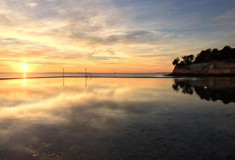 בית מלון כפרי Grand Hôtel Des Bains Spa