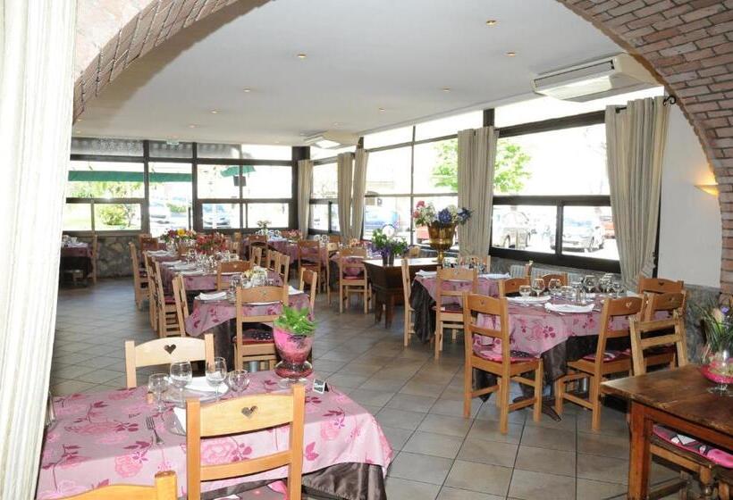 호텔 Grand Hôtel Du Cours