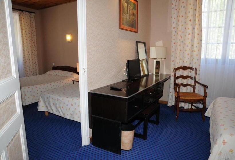 בית מלון כפרי Grand Hôtel Du Cours