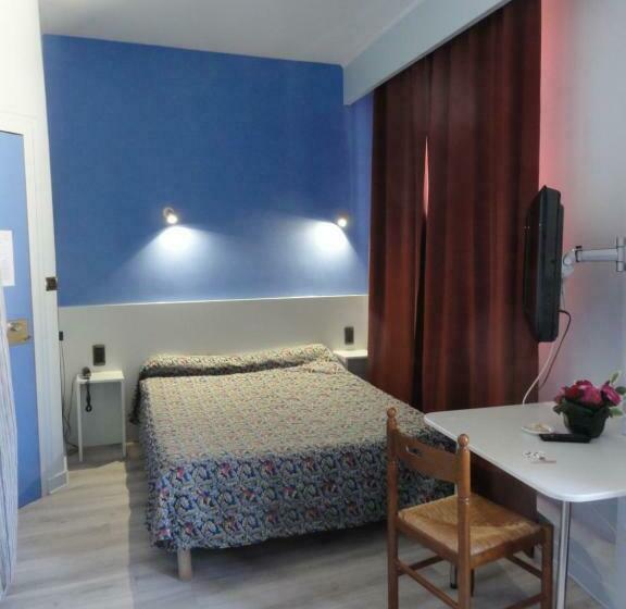 Отель Grand Hôtel Du Midi