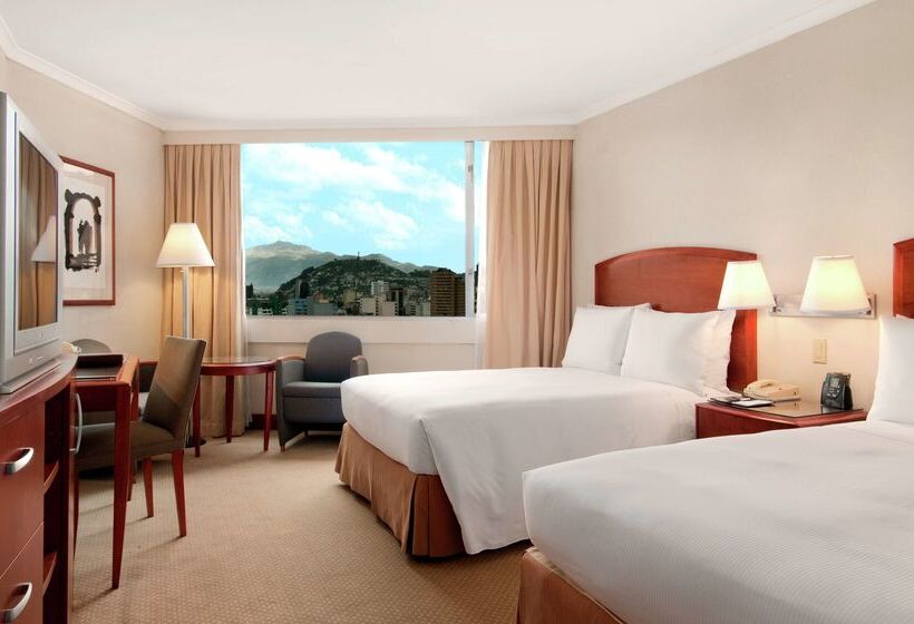 ホテル Hilton Colon Quito