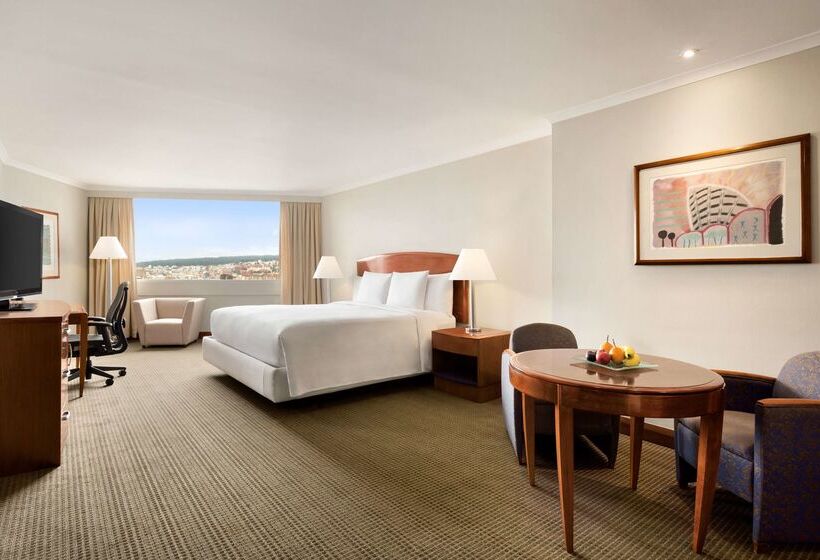 ホテル Hilton Colon Quito