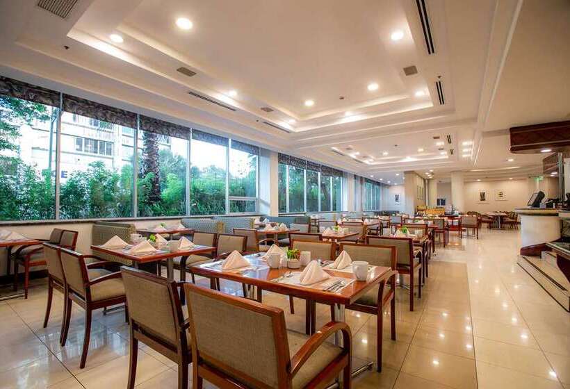 ホテル Hilton Colon Quito