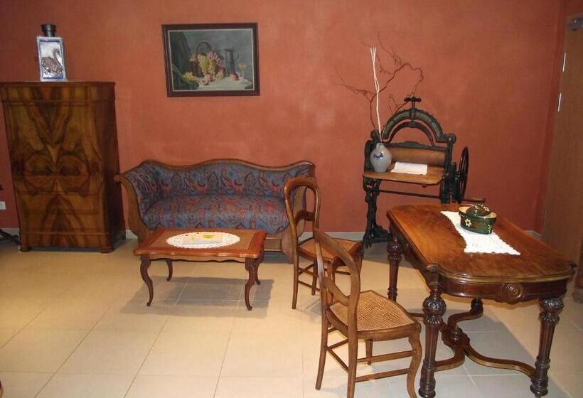 Отель Hostellerie Au Cygne