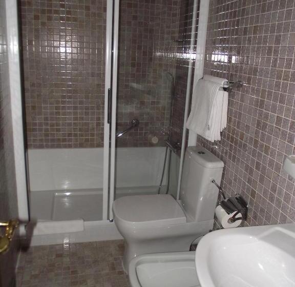 Отель Hostellerie Au Cygne