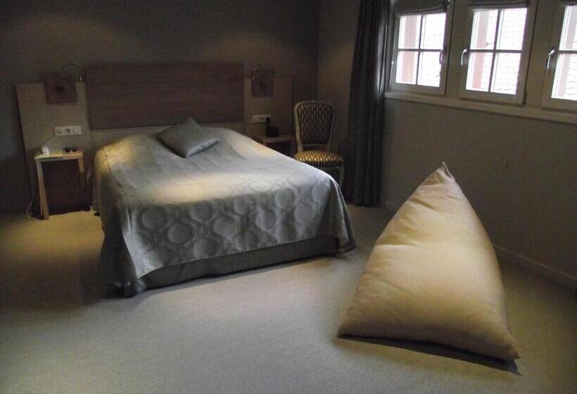 Отель Hostellerie Au Cygne