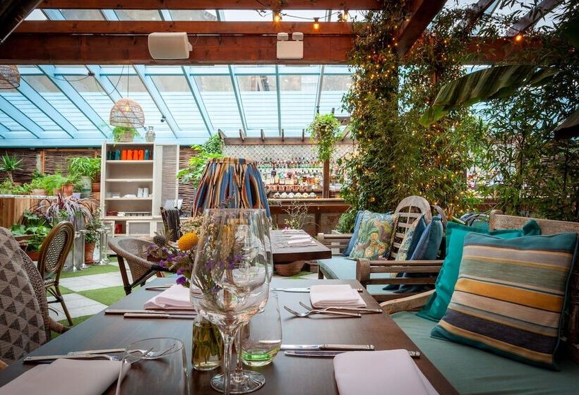 בית מלון כפרי House Bedrooms Dublin