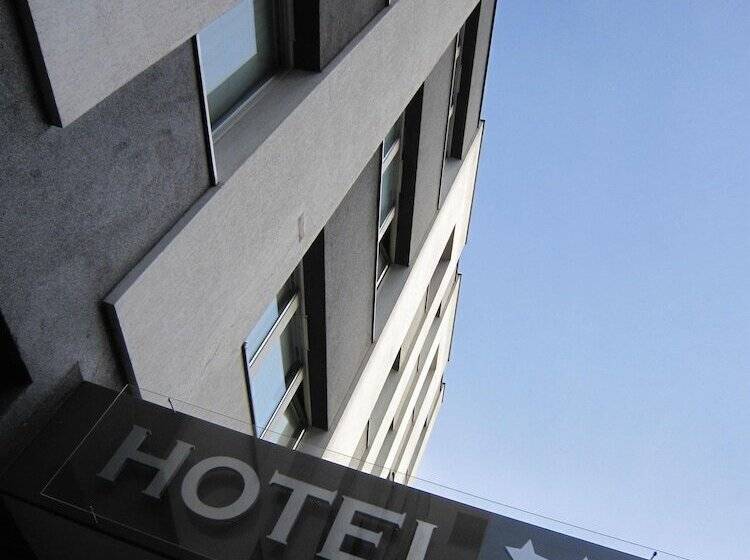 호텔 Hôtel Anne De Bretagne