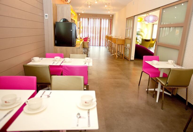 호텔 Hôtel Anne De Bretagne