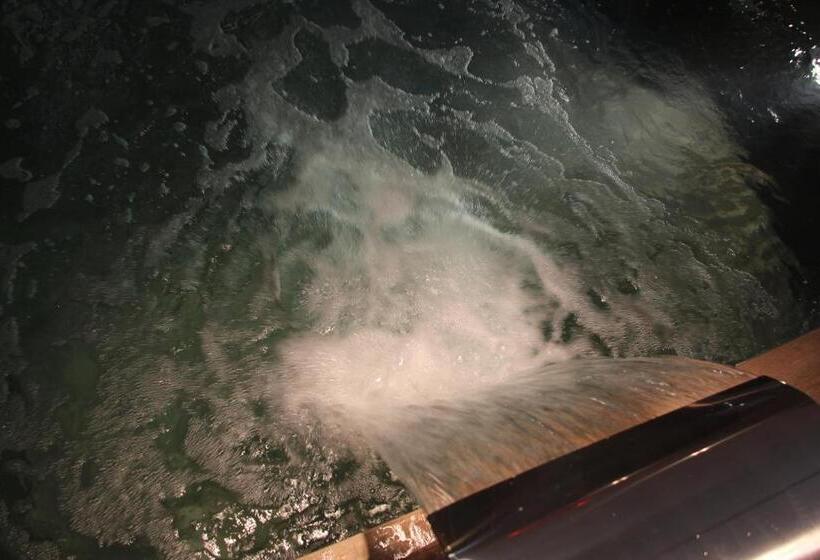 호텔 Hôtel Arnold