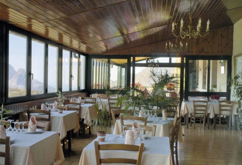 فندق Hôtel Aïtone