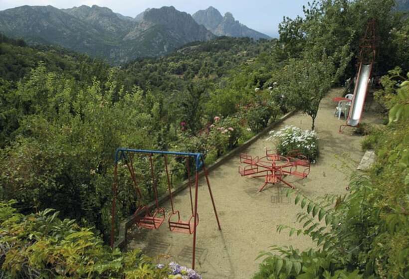 فندق Hôtel Aïtone