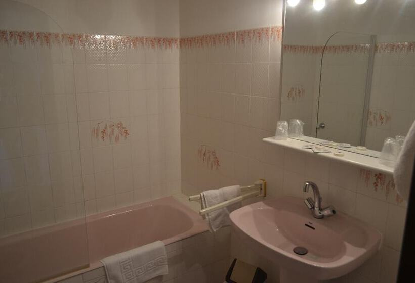 בית מלון כפרי Hôtel Aïtone