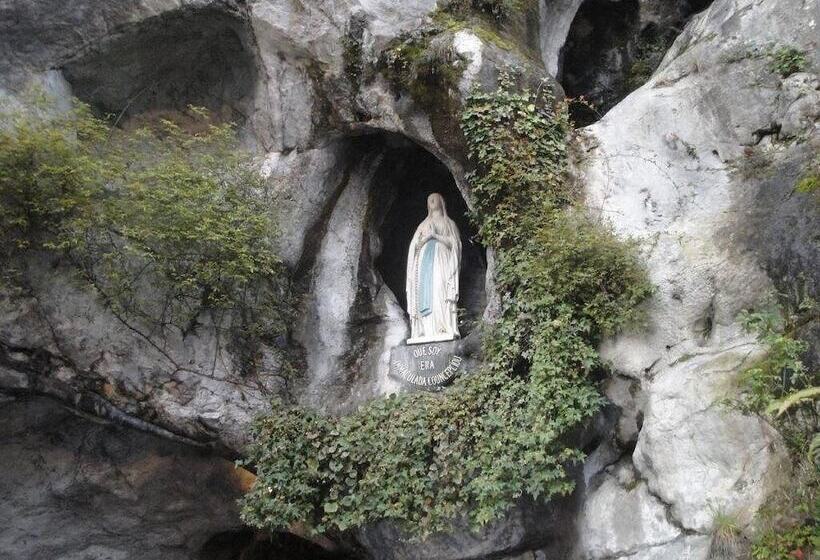 فندق Aux Armes de Belgique