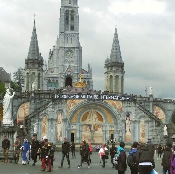 فندق Aux Armes de Belgique