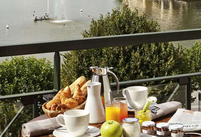 ホテル Hôtel Barrière L Hôtel Du Lac