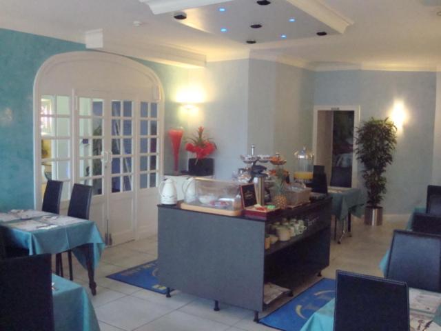 ホテル Hôtel Le Terminus Et Son Restaurant Côte à Côte