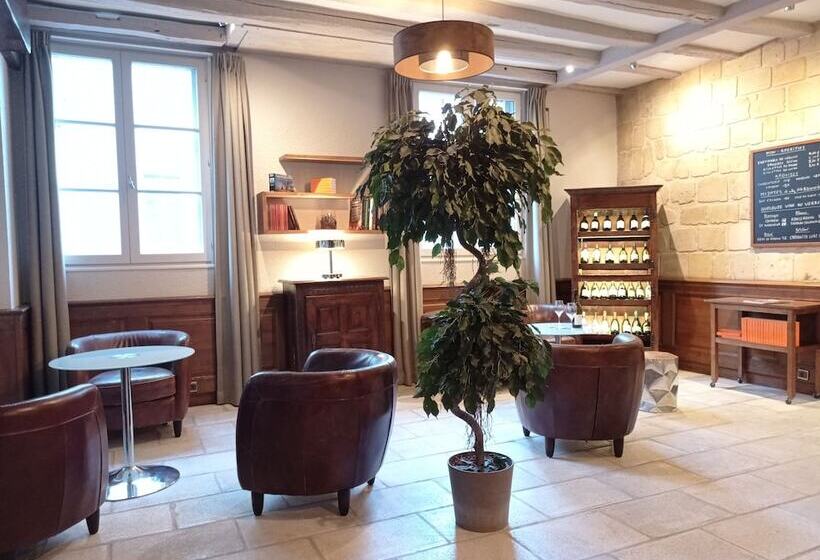 בית מלון כפרי Hôtel Grand Monarque