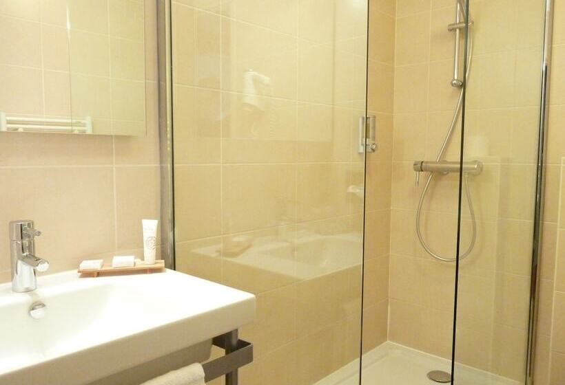 فندق Hôtel Grand Monarque