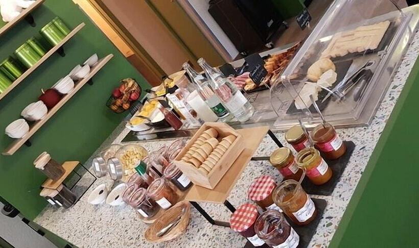 בית מלון כפרי Ibis Styles Lisieux Normandie