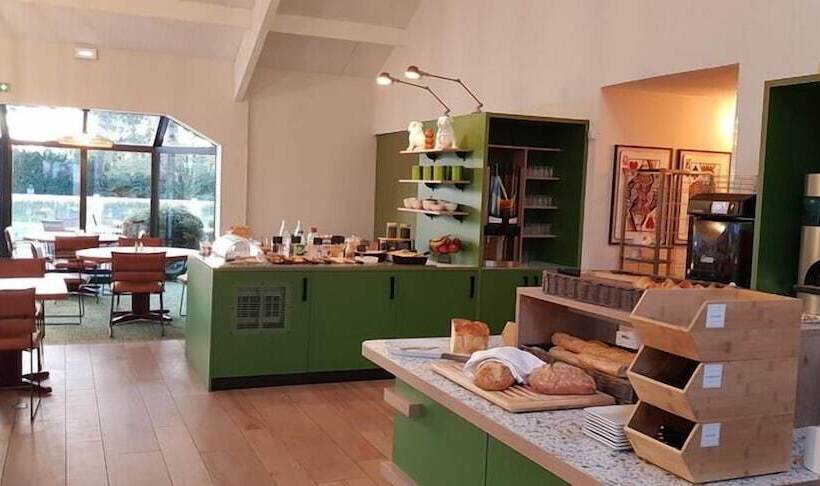 בית מלון כפרי Ibis Styles Lisieux Normandie