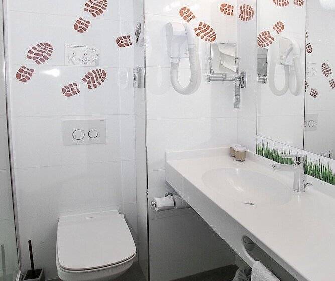 בית מלון כפרי Ibis Styles Lisieux Normandie