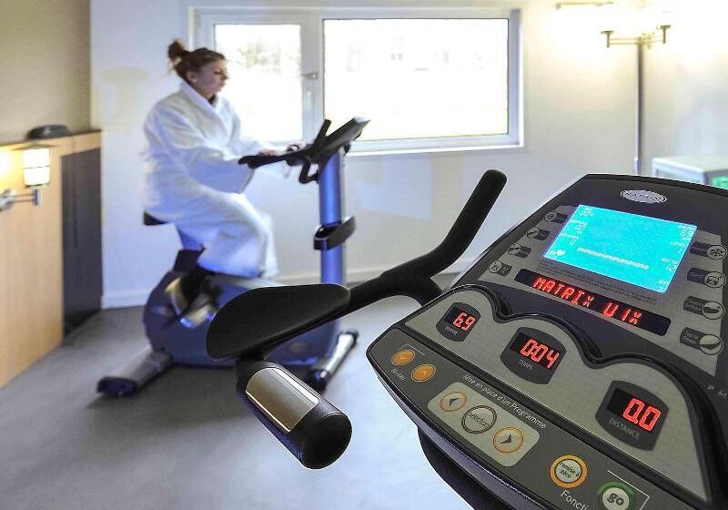 酒店 Hôtel Mercure Rouen Valdereuil