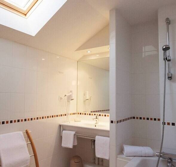 Отель Hôtel Restaurant Au Cygne