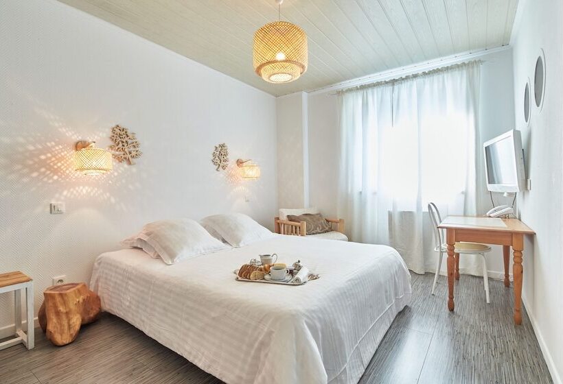 Отель Hôtel Restaurant Au Cygne