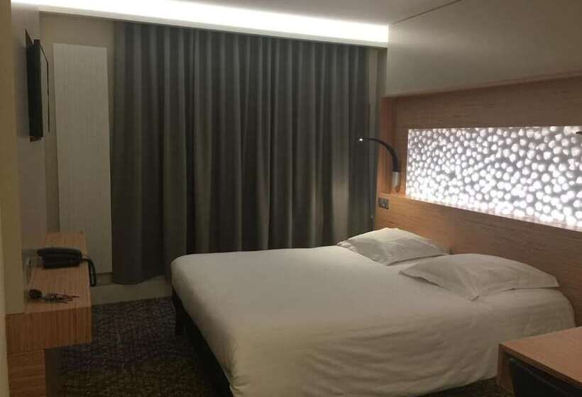 Отель Hôtel Restaurant Au Cygne