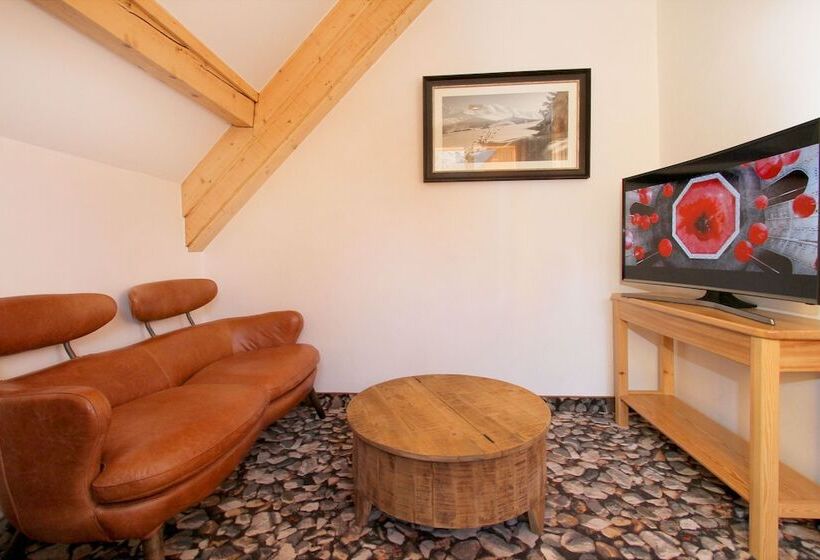 호텔 Hôtel Chalet Mounier