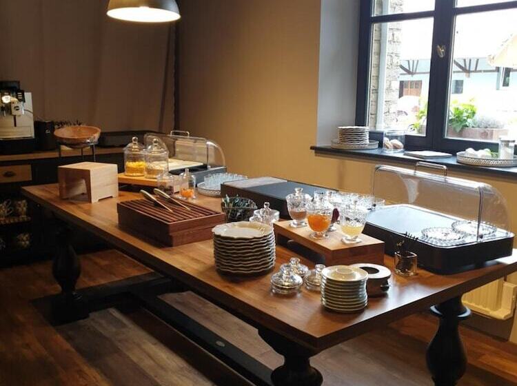 Отель Hôtel Spa Le Moulin De La Wantzenau   Strasbourg Nord