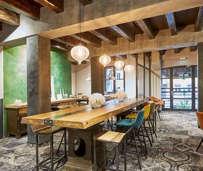 Отель Hôtel Spa Le Moulin De La Wantzenau   Strasbourg Nord