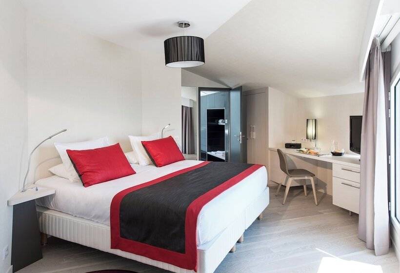 호텔 Hôtel Valdys Thalasso & Spa   Les Pins