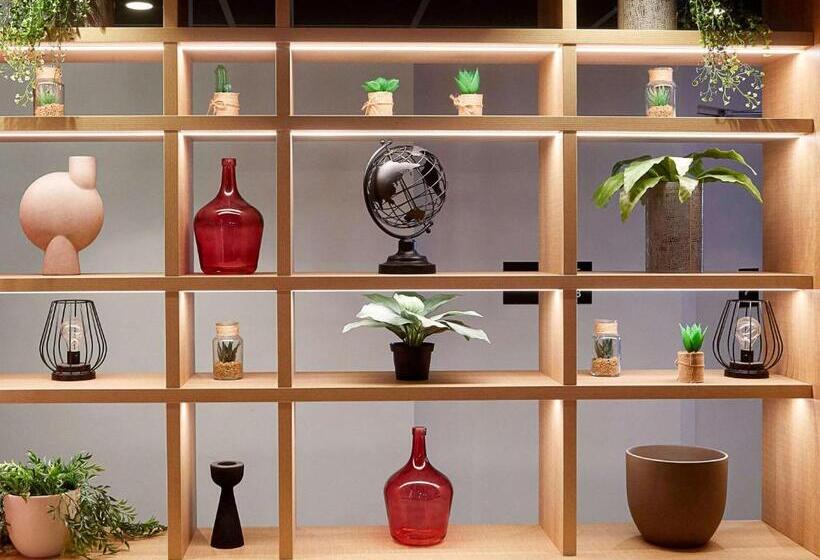 Отель Ibis Auxerre Centre