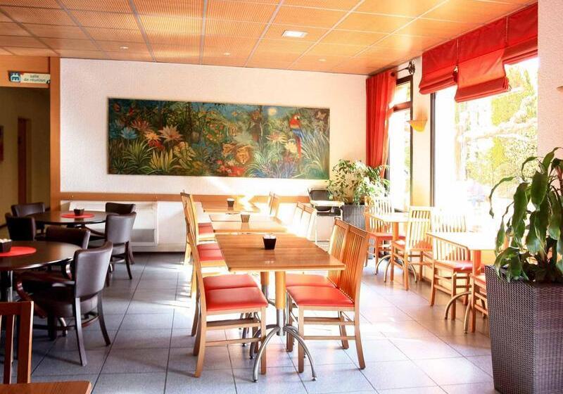 هتل Ibis Avignon Centre Pont De L'europe