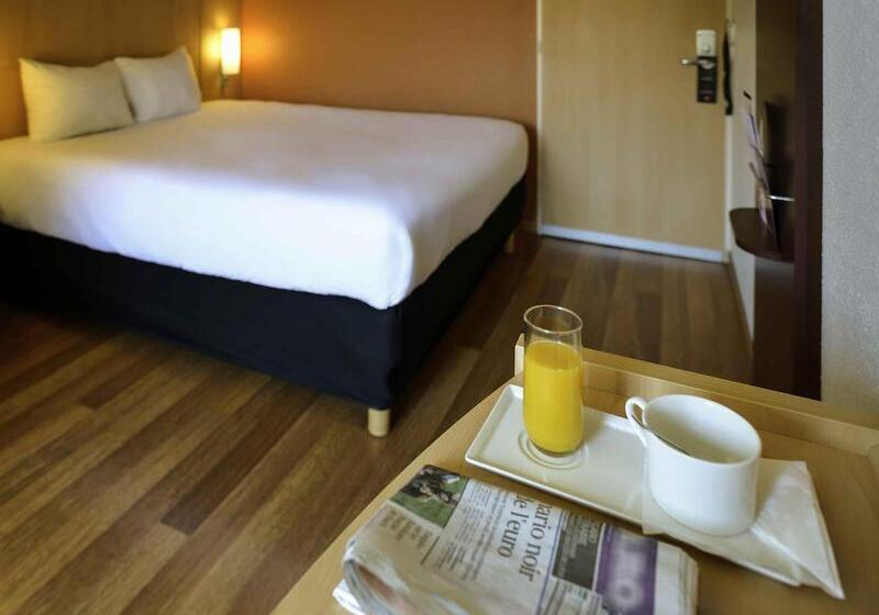 هتل Ibis Avignon Centre Pont De L'europe