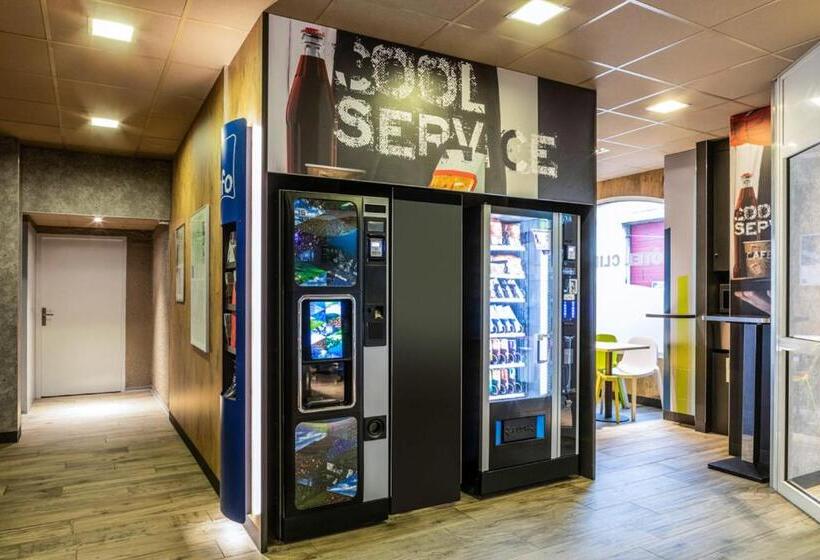 Отель Ibis Budget Compiègne Centre Ville