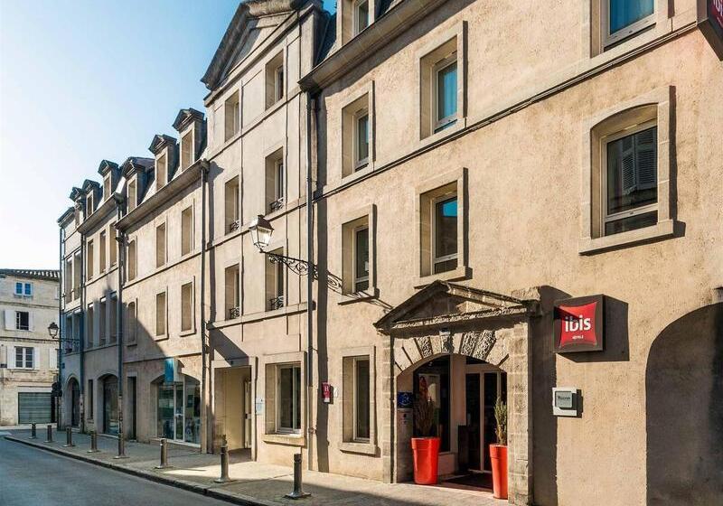 Отель Ibis La Rochelle Centre Historique