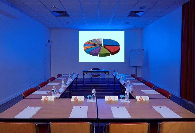 호텔 Ibis Marne La Vallee Champs Sur Marne