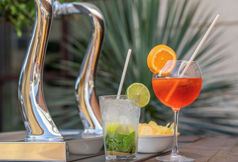 Отель Ibis Montpellier Centre Polygone