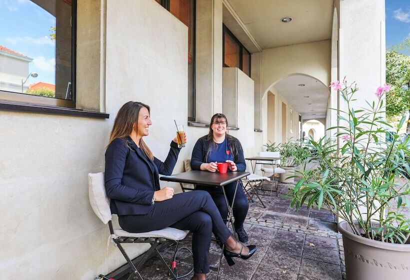 בית מלון כפרי Ibis Paris Rueilmalmaison