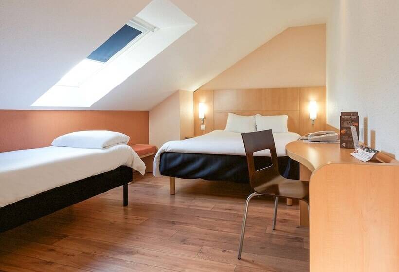 فندق Ibis Pau Centre