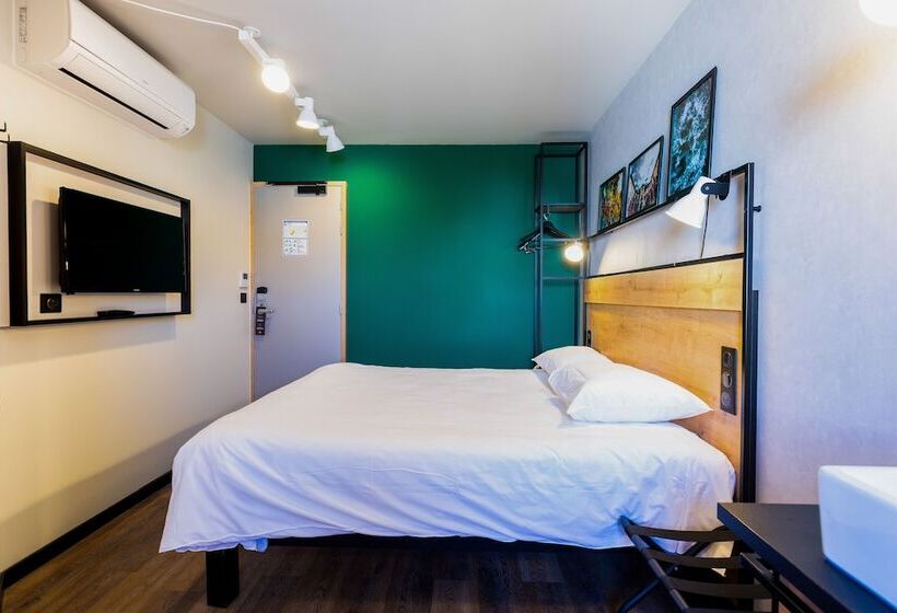 فندق Ibis Pau Centre