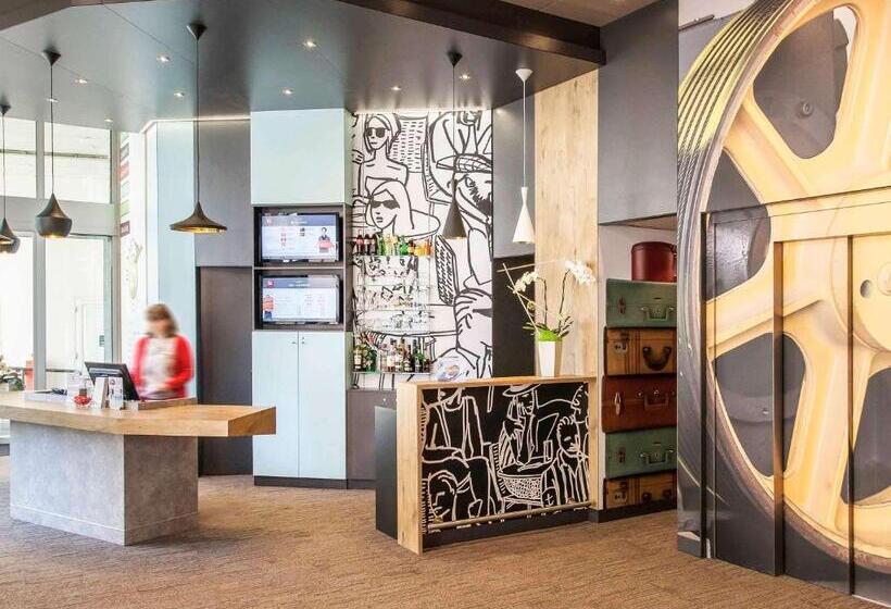 בית מלון כפרי Ibis Poitiers Centre