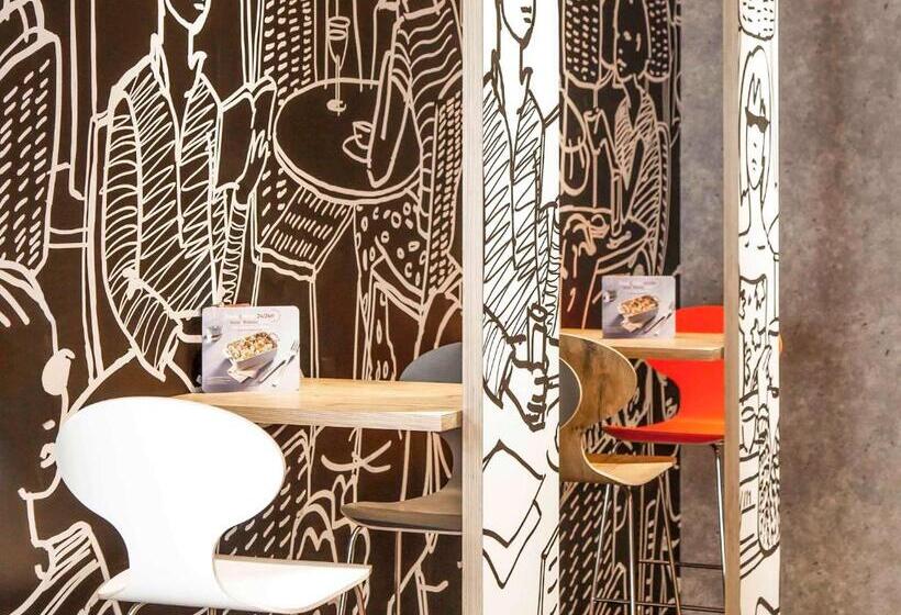 בית מלון כפרי Ibis Poitiers Centre