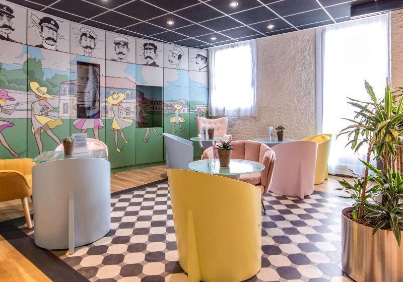 ホテル Ibis Rochefort